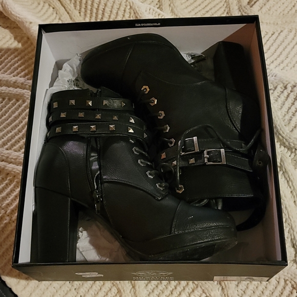 milwaukee Shoes - New worn once Milwaukee biker boots